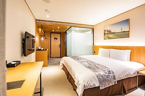 Mega Hotel