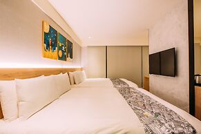 Mega Hotel