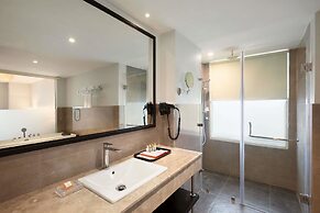 Ramada Encore by Wyndham Jalandhar