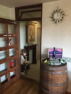 Friendly Inn People