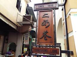 Brick Box Hotel