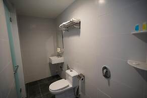 Brick Box Hotel