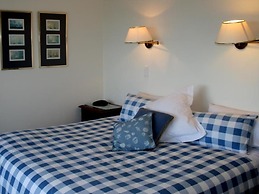 Mangawhai Lodge