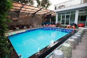 Villa Navin Resort