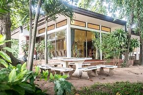 Villa Navin Resort