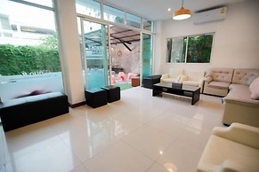 Villa Navin Resort