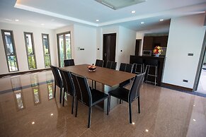 Villa Navin Resort