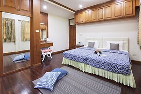 Villa Navin Resort