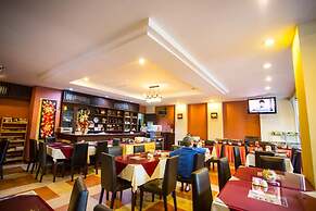 Madina Hotel