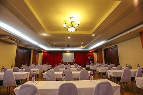 Madina Hotel
