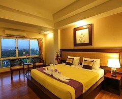 Madina Hotel