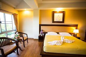 Madina Hotel