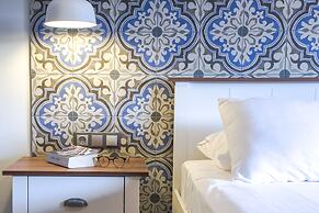 Ano Aparthotel