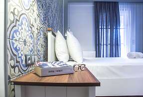 Ano Aparthotel