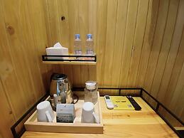 Verse Lite Hotel Gajah Mada