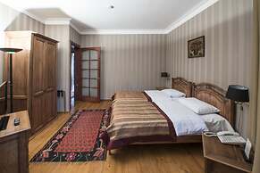 Kopala Hotel