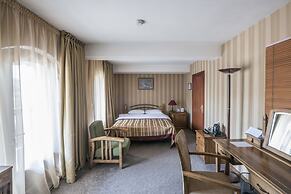 Kopala Hotel