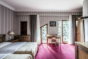 Kopala Hotel