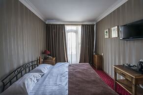 Kopala Hotel