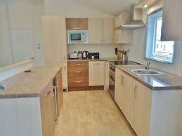 Dollar Lodge and Holiday Home Park