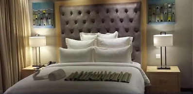 Grand Palace Hotel