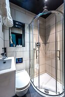 Hux Hotel