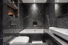 Hux Hotel