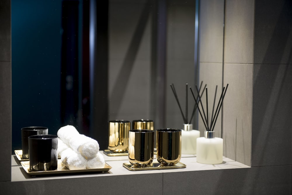 Hux Hotel