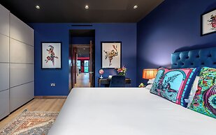 Hux Hotel