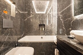 Hux Hotel