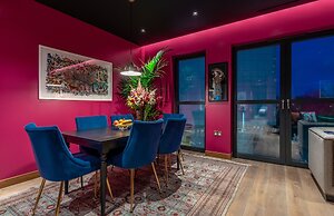 Hux Hotel