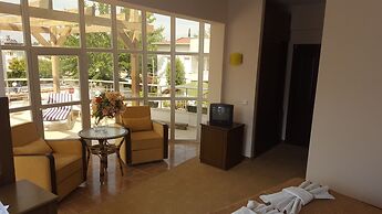 Tokay Hotel