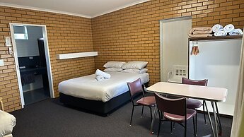 Sea Lake Motel
