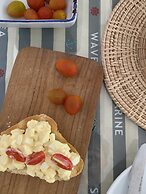 Nautical Home & Seashell House B&B