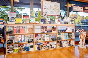 NARA Visitor Center & Inn
