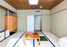 NARA Visitor Center & Inn