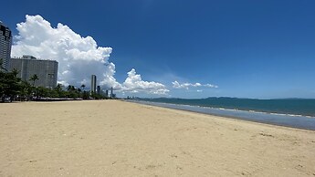Beach 7 Condo by GrandisVillas