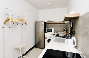 Beach 7 Condo by GrandisVillas
