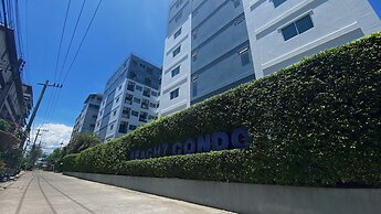Beach 7 Condo by GrandisVillas