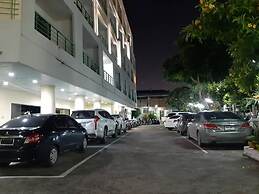 Central Place Hotel