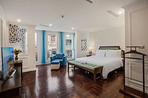 Maro Hotel