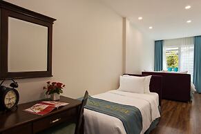 Maro Hotel