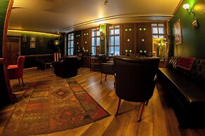 Baykara Hotel