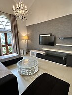 Riviera Hermitage