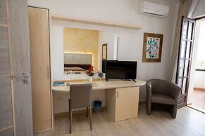 Arenas Hotel