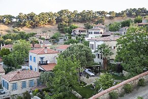 Ida Blue, Adatepe - Adults Only