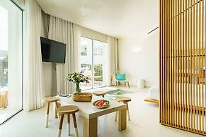 Mykonos Dove Beachfront Hotel