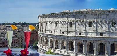 Colosseum Corner