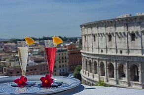 Colosseum Corner