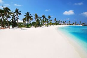 Safari Island Resort
